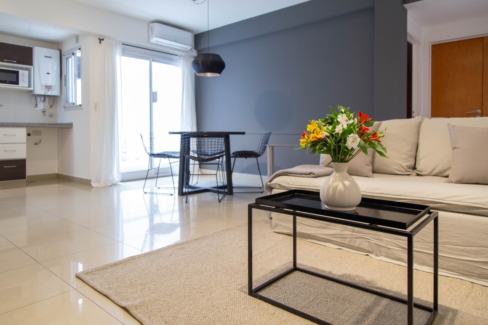 Colegiales | Chic 1BR Retreat | Near Plaza Mafalda